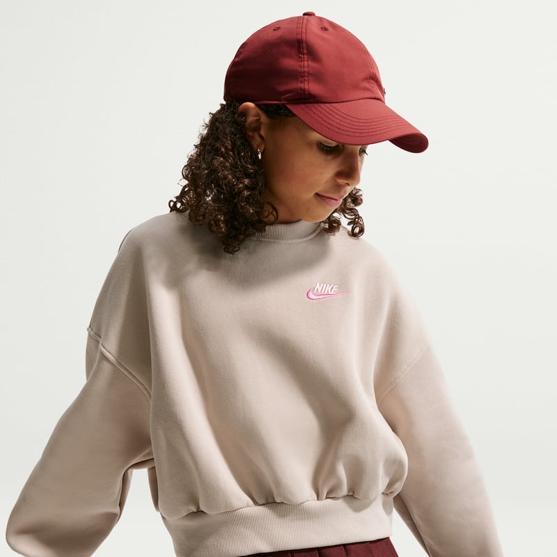 Nike Club Fleece Boxy Crew FZ9244-238 01