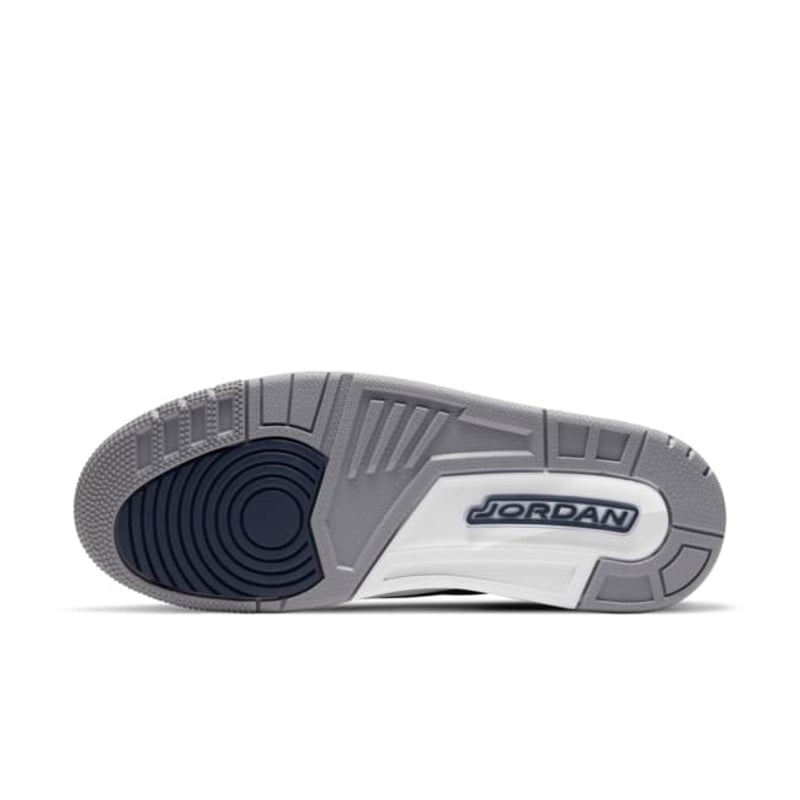 Jordan 3 Retro CT8532-401 02
