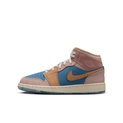 Jordan 1 Mid FN7452-400