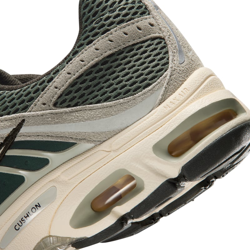 Nike Air Max Moto 2K IQ4924-301 08