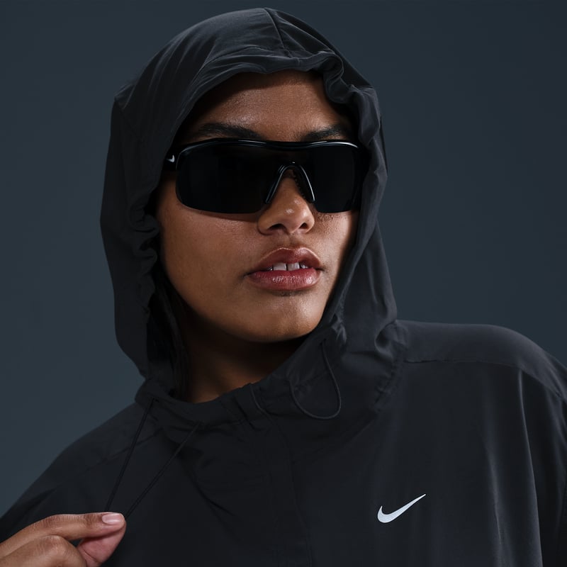Nike Swift Repel HQ0652-010 06