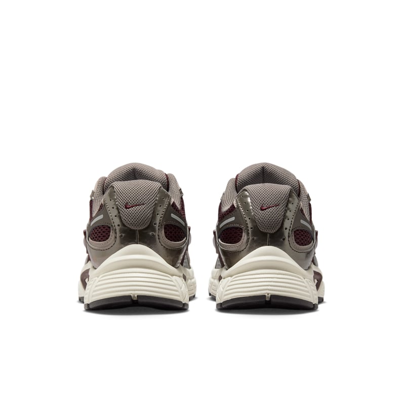 Nike V5 RNR HQ7901-602 06