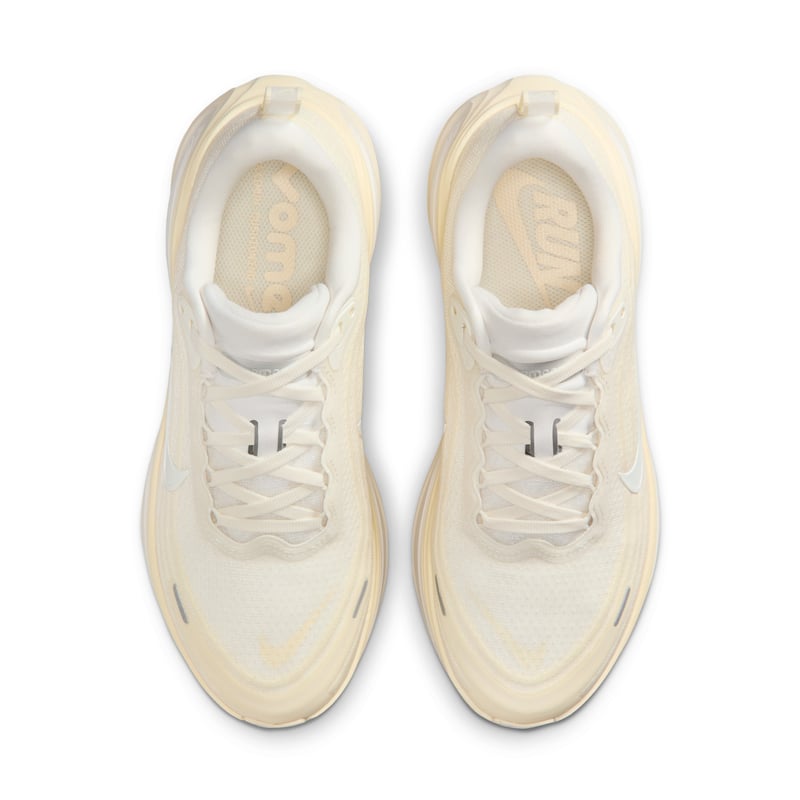 Nike Vomero Plus HV8154-105 04