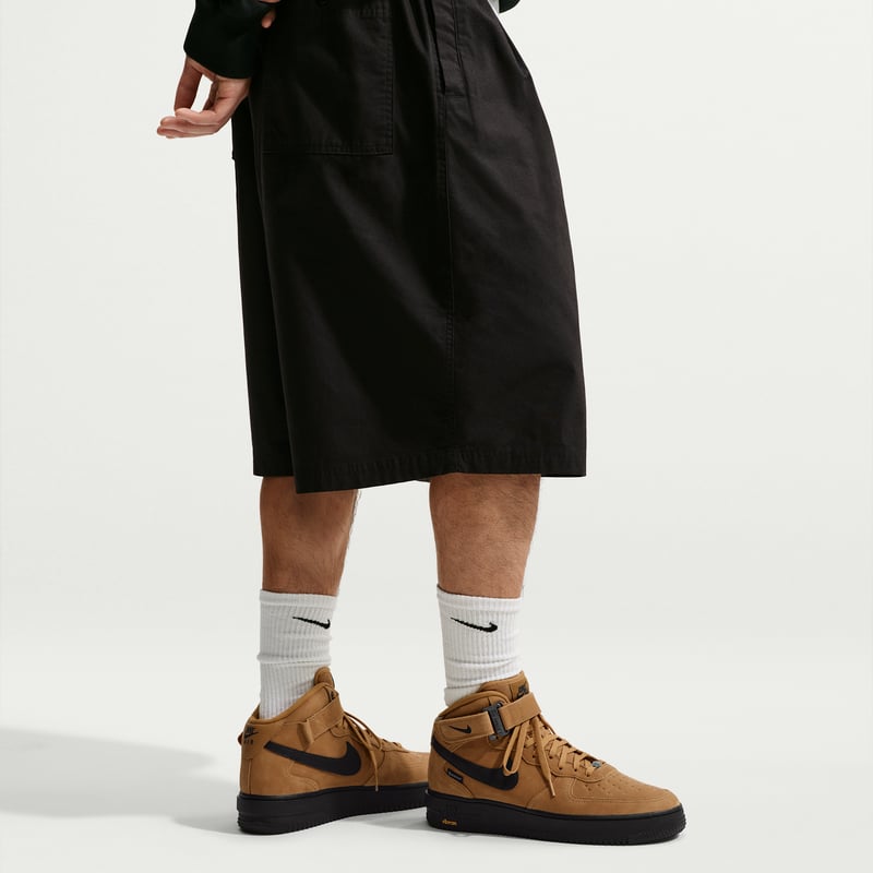 Superge Nike Air Force 1 Mid '07 GORE-TEX Vibram "Wheat & Black" | Moški | Sportstyle | 10 | SPORTSHOWROOM