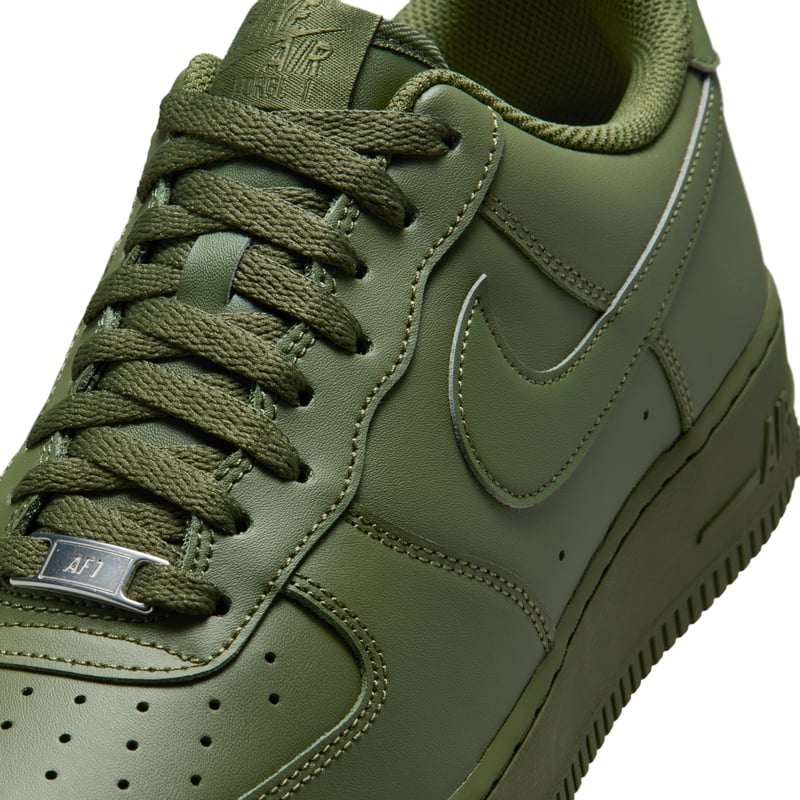 Zapatillas Nike Air Force 1 '07 "Army Olive" | Hombre | Estilo deportivo | 06 | SPORTSHOWROOM