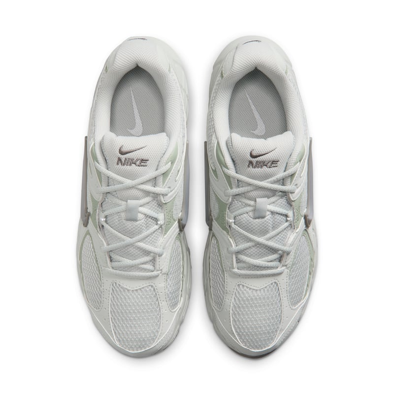 Sneakersy Nike V5 RNR "Light Silver & Jade Horizon" | Mezczyzni | Sportstyle | 04 | SPORTSHOWROOM