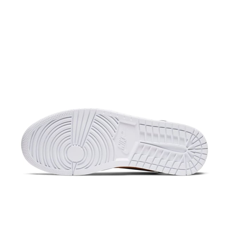 Jordan 1 Mid SE Premium 852542-401 02