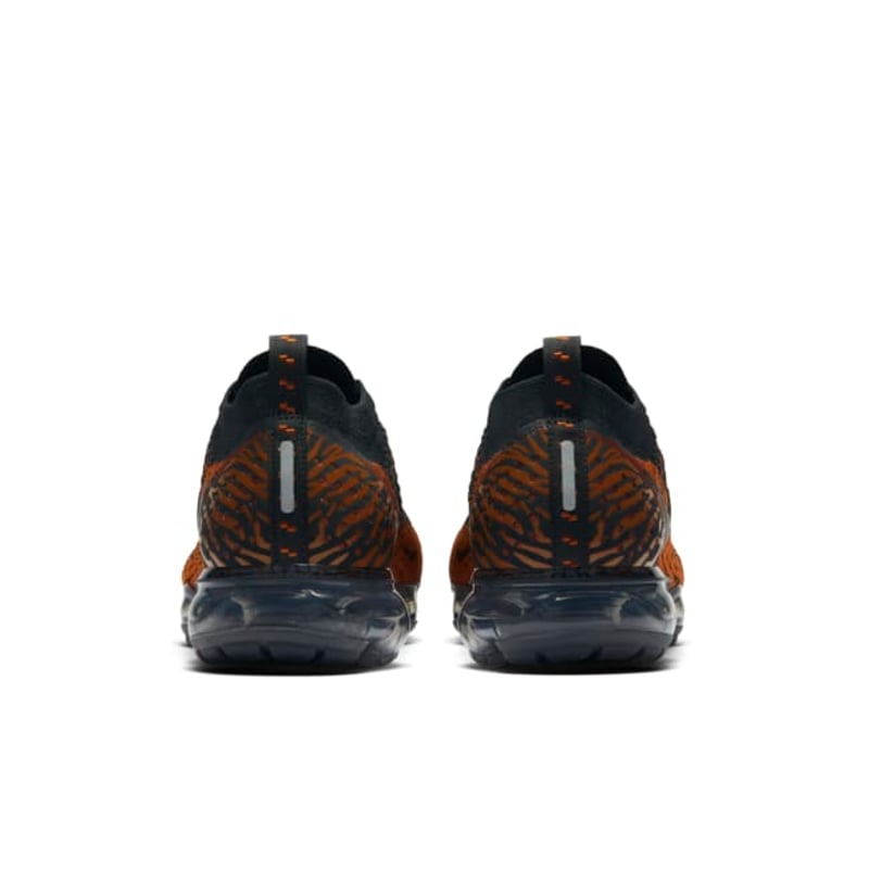 Nike Air VaporMax Flyknit 2 AV7973-800 06