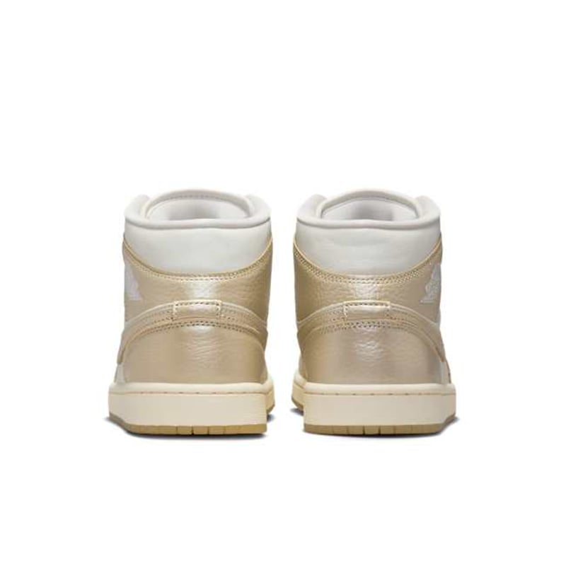 Jordan 1 Mid HV5159-100 06