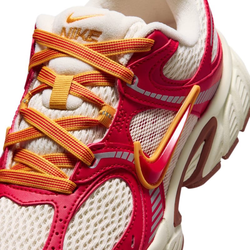 Nike V5 RNR sneakers "Game Day" | Dames | Sportstyle | 07 | SPORTSHOWROOM