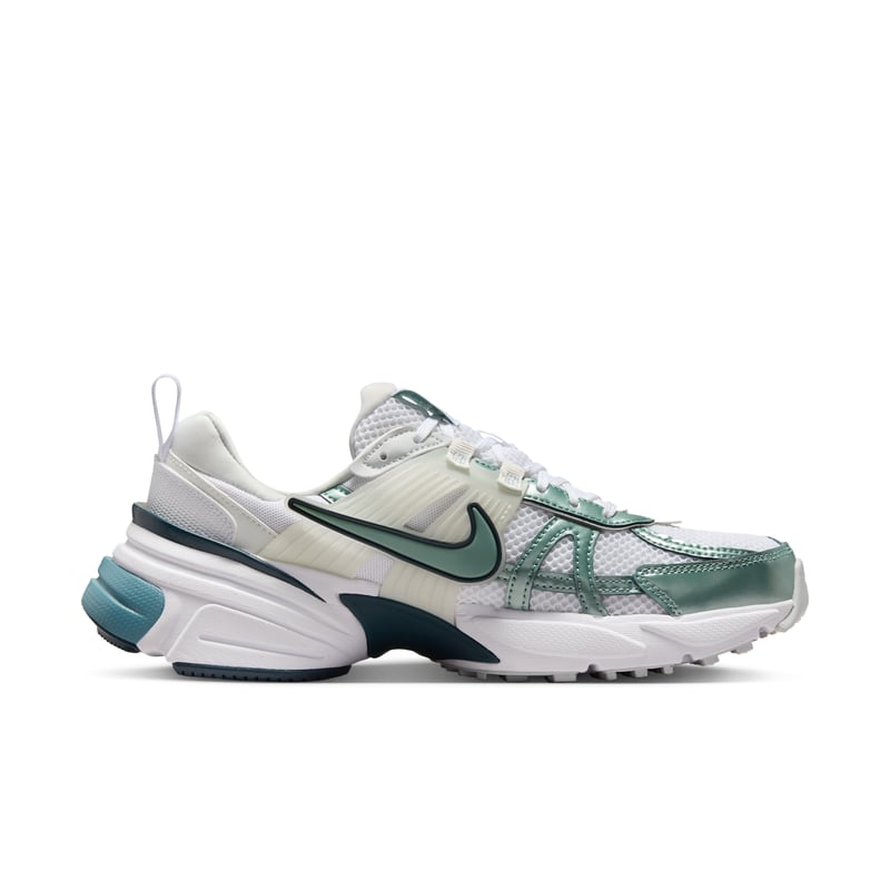 Nike V2K Run FD0736-111 03