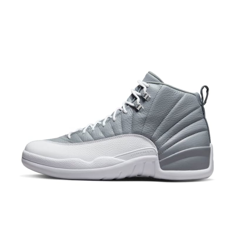 Jordan 12 Retro CT8013-015 01