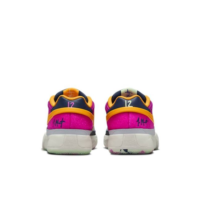 Nike Ja 1 SE FN4977-400 06