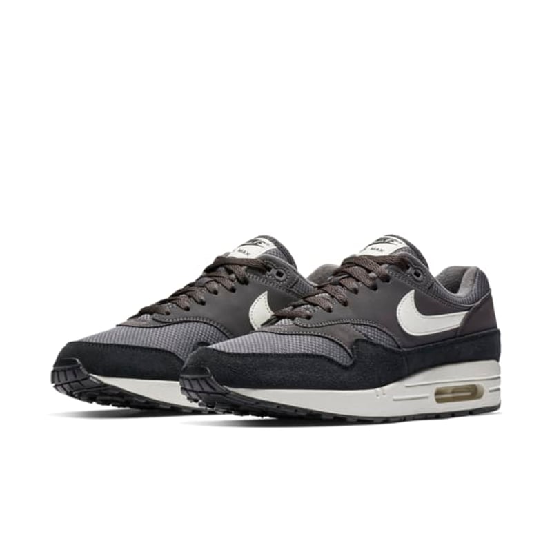 Nike Air Max 1 AH8145-012 05