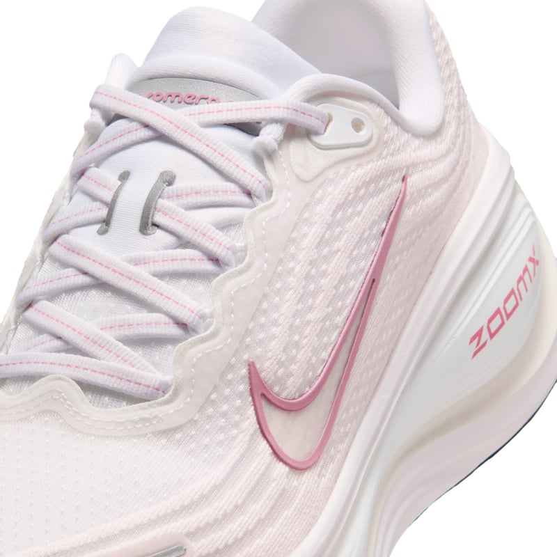 Nike Vomero Plus IQ9610-100 07