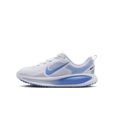 Nike Vomero 18 HQ2157-109 01