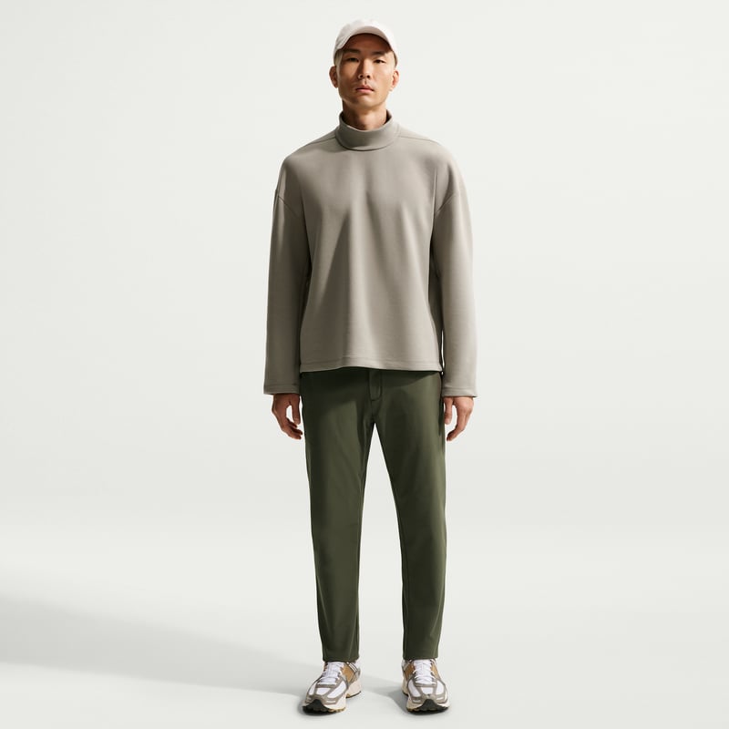 Nike 24.7 PerfectStretch Dri-FIT Slim Chino HQ6918-325 01
