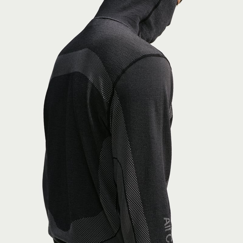 Nike ACG 'Wildsee' Dri-FIT Top "Black & Cool Grey" | Men | Hiking | 02 | SPORTSHOWROOM