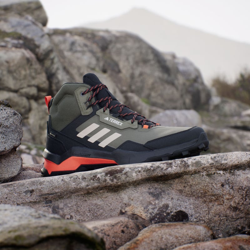 adidas Terrex AX4 Mid GORE-TEX IG8853 03