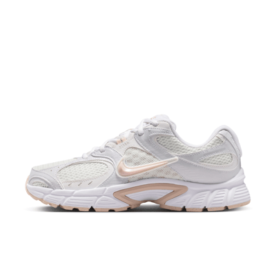 Tenisky Nike V5 RNR "Summit White & Silt Red" | Ženy | Sportstyle | 01 | SPORTSHOWROOM