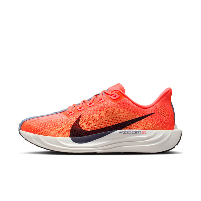 Sapatilhas de running Nike Pegasus Plus "Hot Lava & Orange Pulse" | Mulher | Corrida | 01 | SPORTSHOWROOM