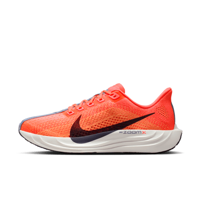 Sapatilhas de running Nike Pegasus Plus "Hot Lava & Orange Pulse" | Mulher | Corrida | 01 | SPORTSHOWROOM