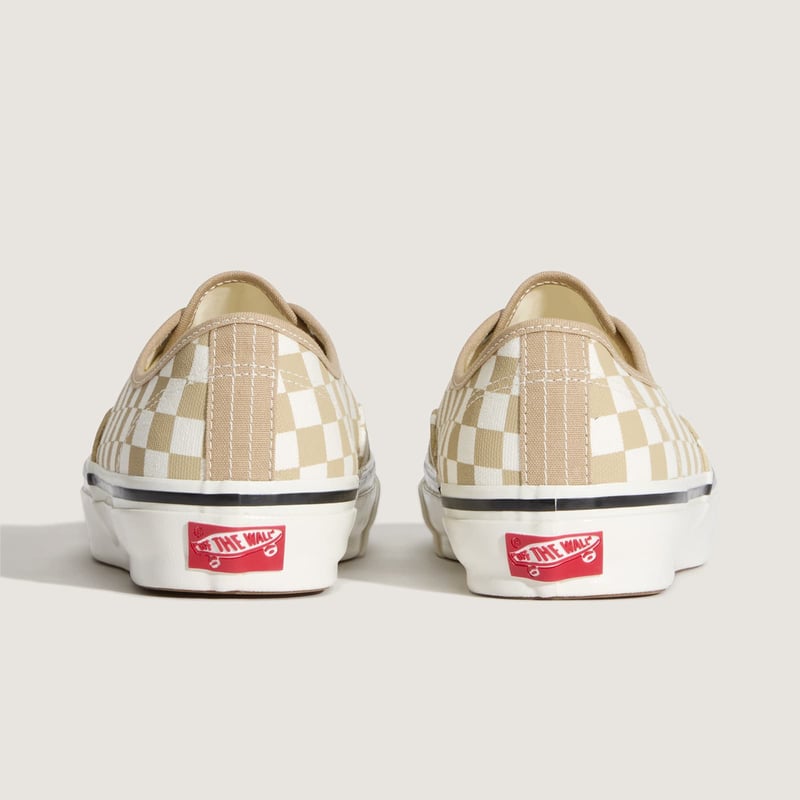 Vans Premium Authentic VN000EBND7E 04