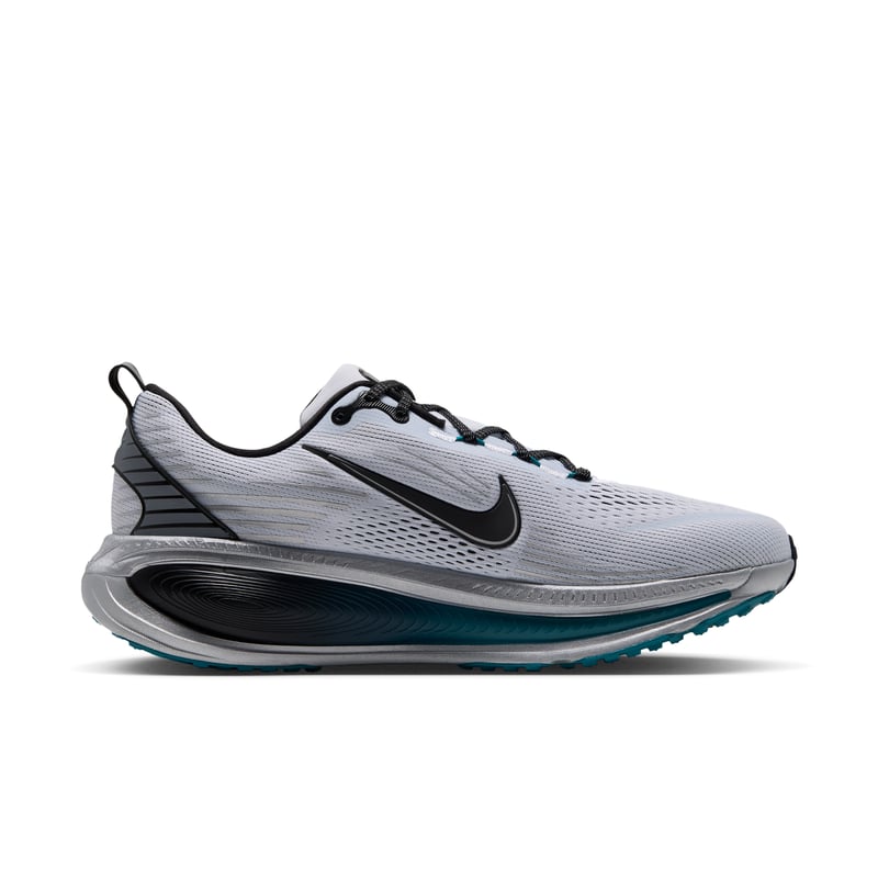 Buty do biegania Nike Vomero 18 "Football Grey & Bright Spruce" | Mezczyzni | Bieganie | 03 | SPORTSHOWROOM