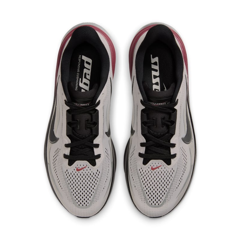 Nike Pegasus 42 hardloopschoenen "Vast Grey & Pink Smoke" | Dames | Hardlopen | 04 | SPORTSHOWROOM