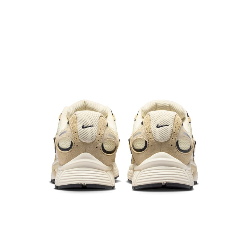Sneakersy Nike V5 RNR Suede "Coconut Milk & Light Khaki" | Mezczyzni | Sportstyle | 06 | SPORTSHOWROOM