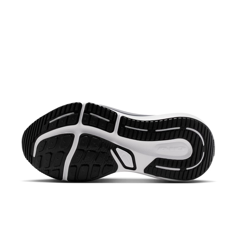 Pantofi de alergare Nike Winflo 12 "Black & White" | Femei | Alergare | 02 | SPORTSHOWROOM