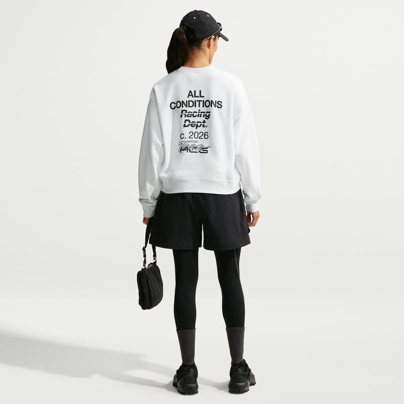 Nike ACG "Tuff Fleece" Crew-Neck Sweater "Summit White" | Women | | 05 | SPORTSHOWROOM