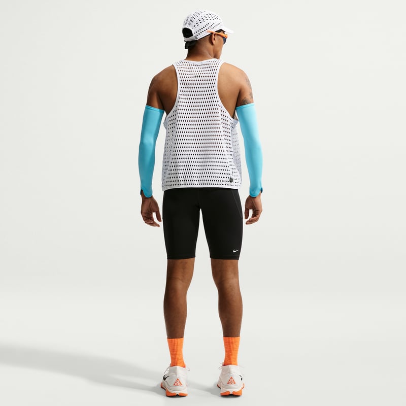 Nike ACG Radical AirFlow Dri-FIT Tank Top "White & Anthracite" | Men | Outdoor | 05 | SPORTSHOWROOM