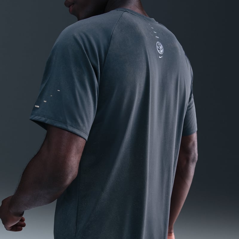 Nike Stride Dri-FIT ADV IH7495-437 02