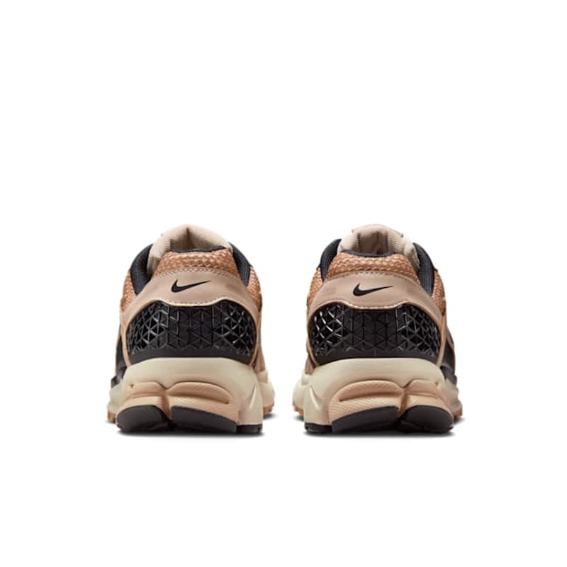 Nike Zoom Vomero 5 FJ2028-106 06