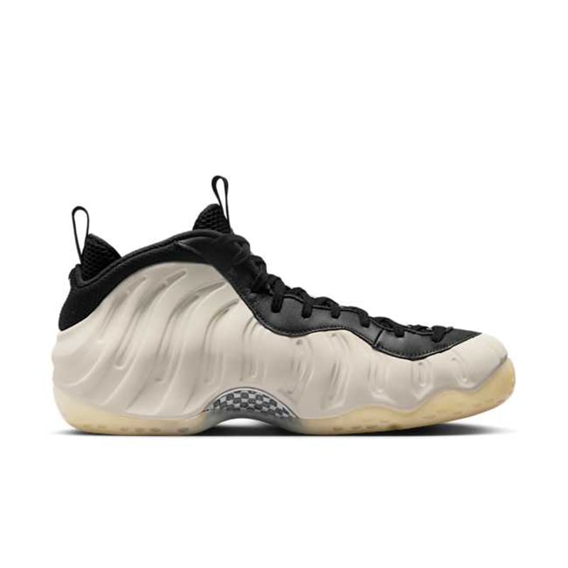 Nike Air Foamposite One FD5855-002 03