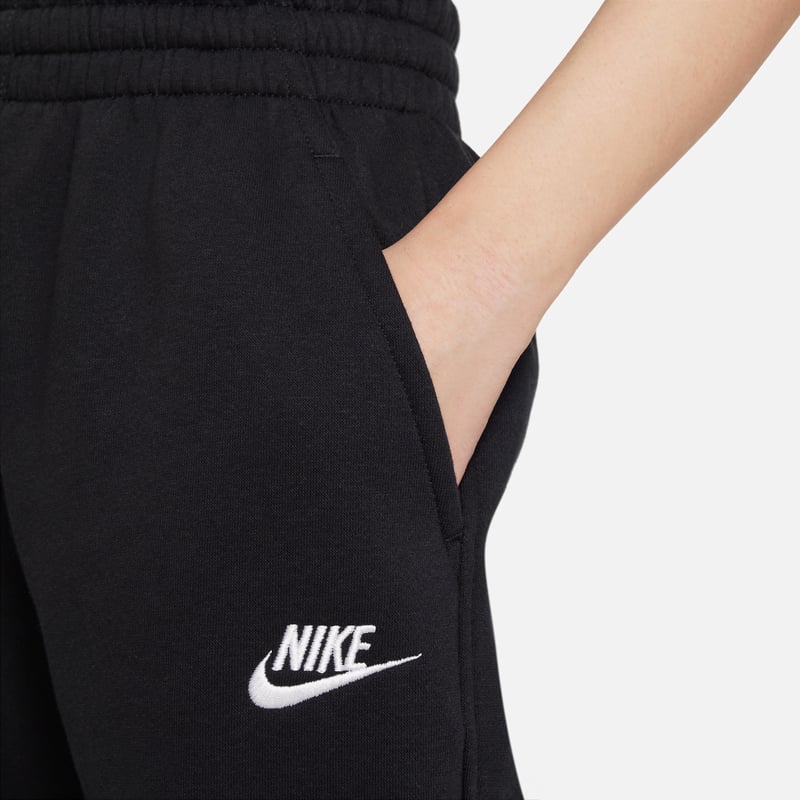 Nike Club Fleece Loose FD2933-010 04