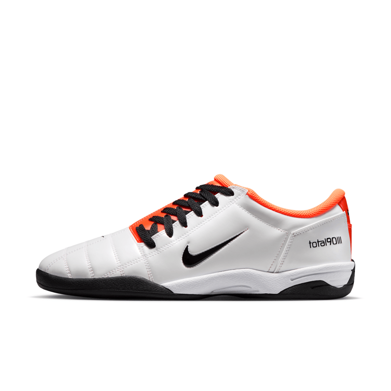 Nike Total 90