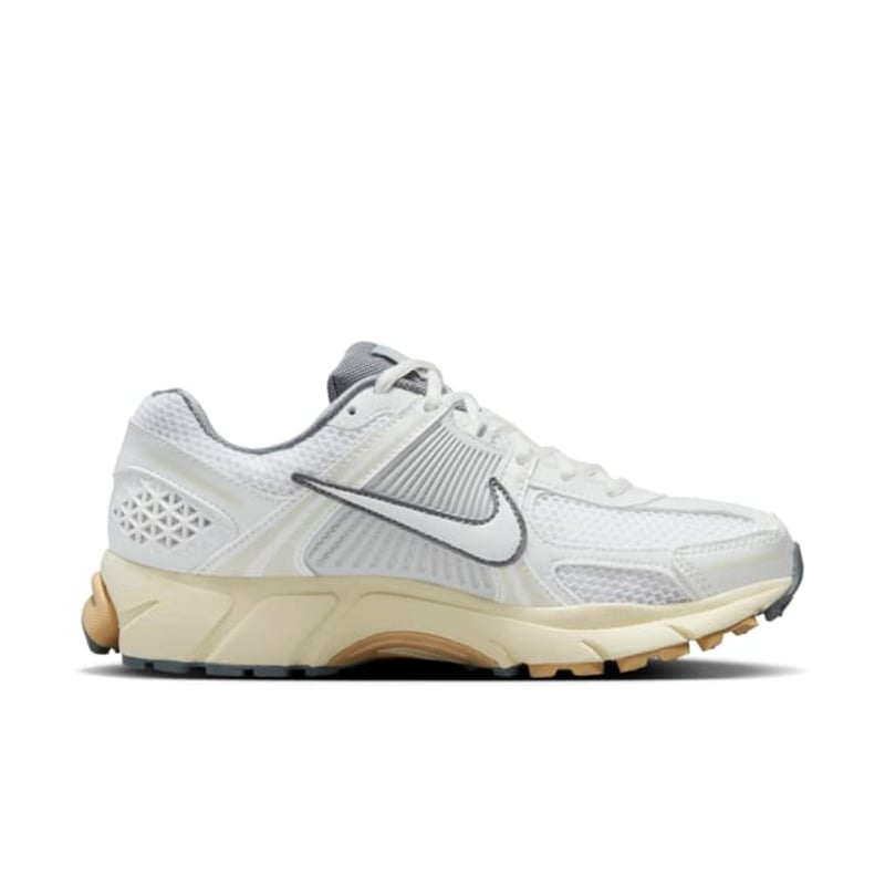 Nike Zoom Vomero 5 FJ2028-101 03