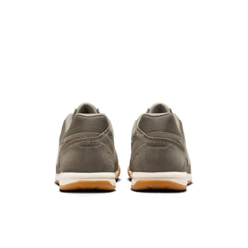 Nike Gato HQ6020-301 06