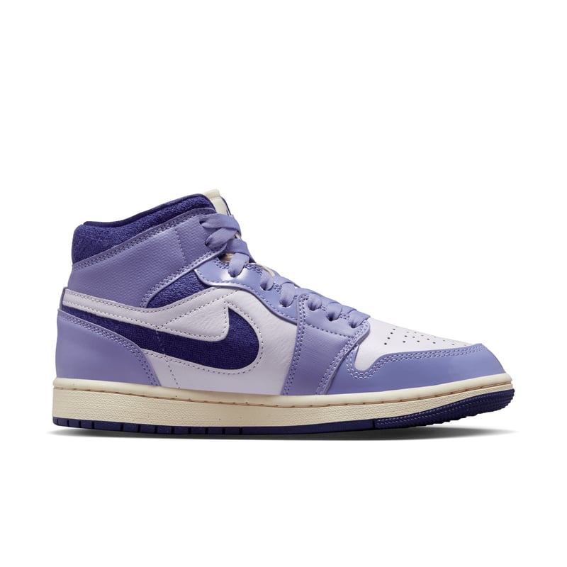 Jordan 1 Mid SE DZ3745-500 03