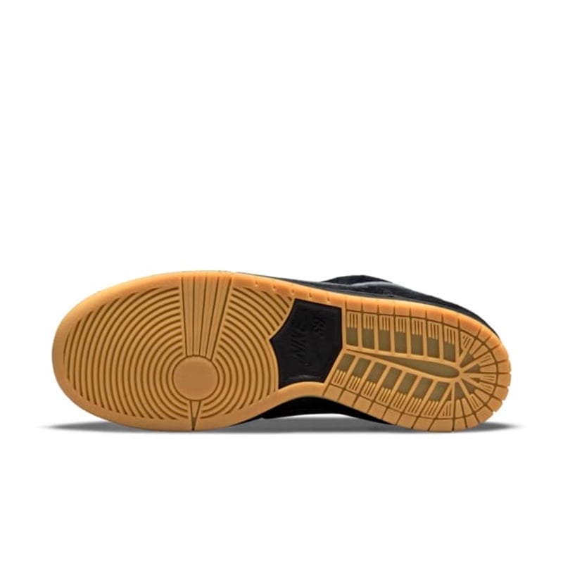 Nike SB Dunk Low BQ6817-010 02