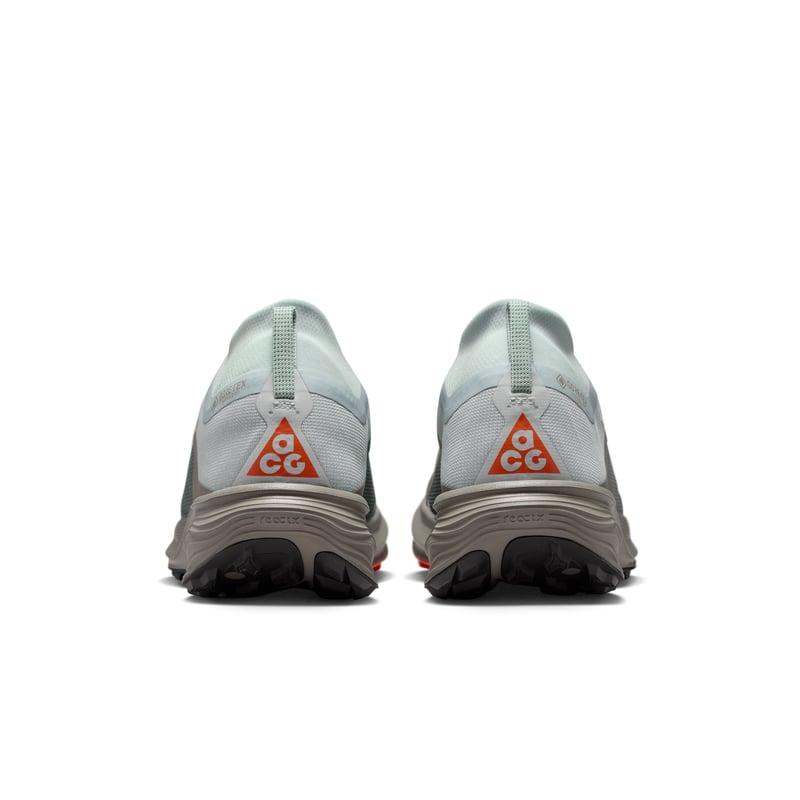 Nike ACG Pegasus GORE-TEX terrengløpesko "Light Silver & Light Army" | Dame | Utendørs | 06 | SPORTSHOWROOM