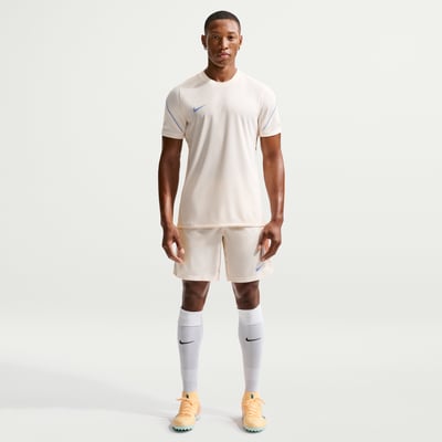 Nike Strike Dri-FIT IF1463-110 01