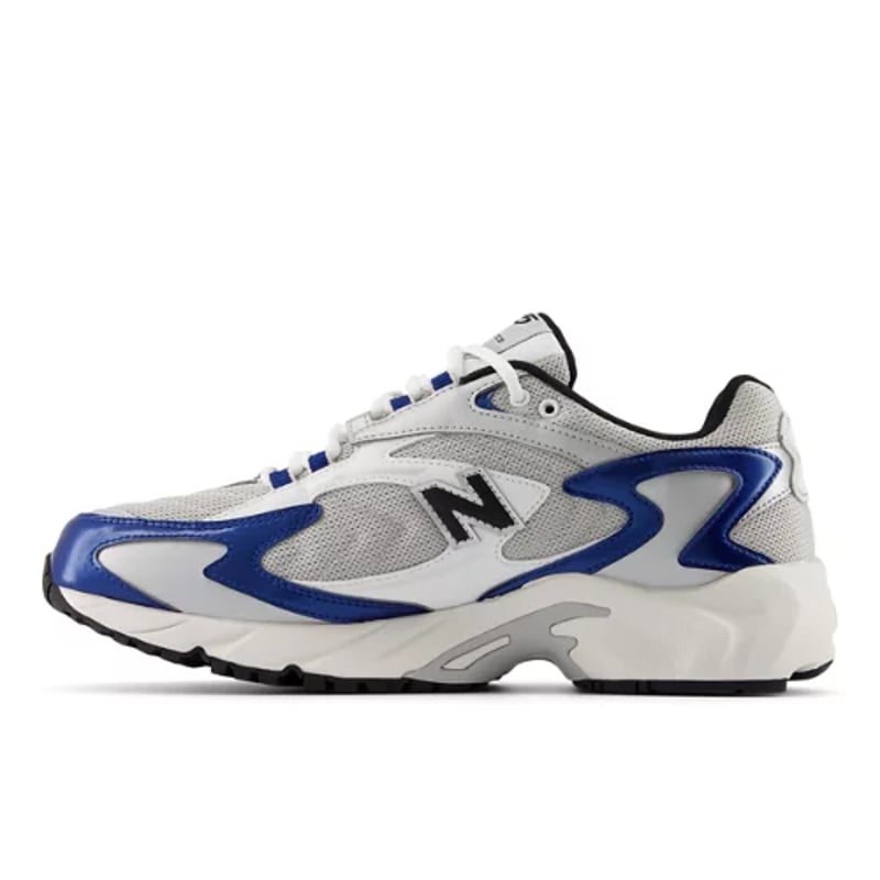 New Balance 725 ML725UC 02