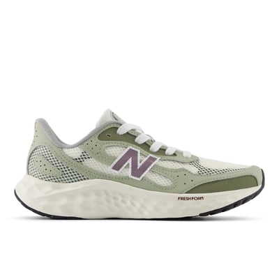Tekaški copati New Balance Fresh Foam Arishi v4 Tiralux "Sea Salt & Olivine" | Ženske | Tek | 00 | SPORTSHOWROOM