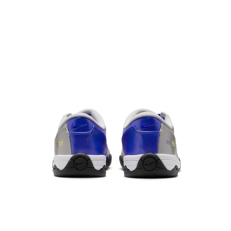 Sneakers Nike Total 90 "Metallic Silver & Racer Blue" | Muži | Sportstyle | 06 | SPORTSHOWROOM