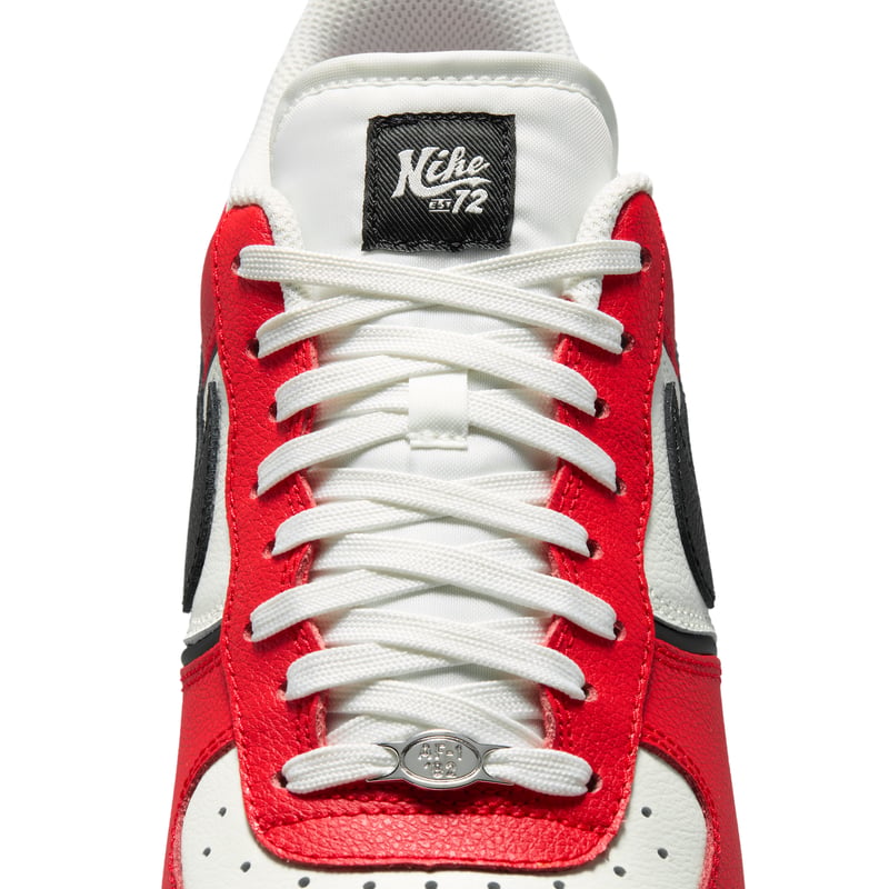 Tenisky Nike Air Force 1 '07 LV8 "University Red & Sail" | Muži | Sportstyle | 08 | SPORTSHOWROOM