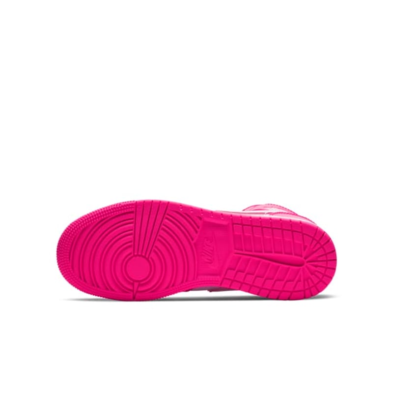 Jordan 1 Mid 555112-611 02
