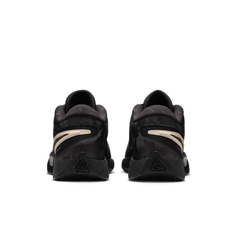 Nike Giannis Freak 6 IB3864-001 06